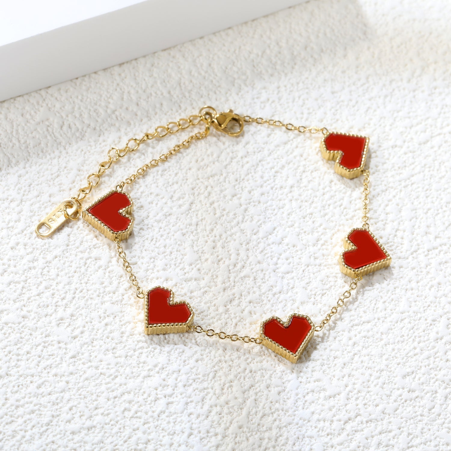 Red Heart Set